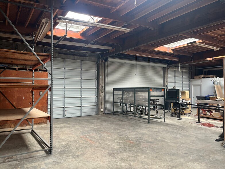 More Photos Of 2331 E Lambert Rd, La Habra Warehouse For Lease