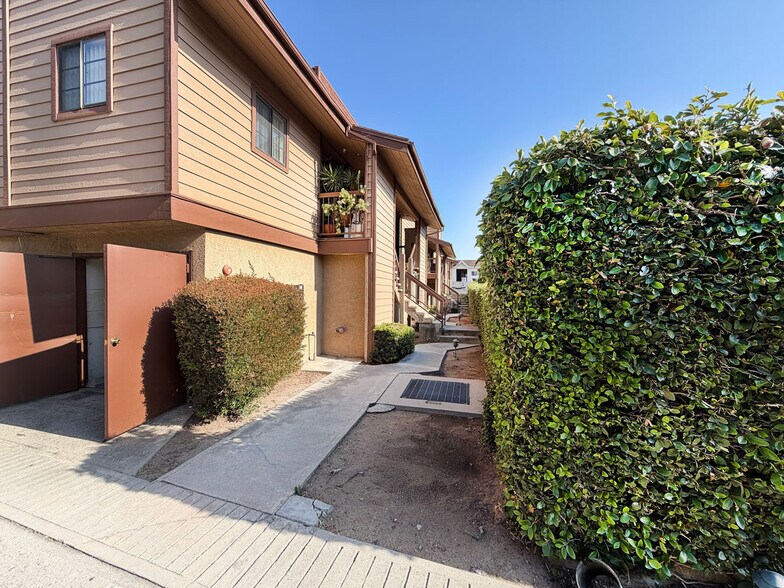More Photos Of 314 Lincoln Ave, Glendale Apartments For Sale