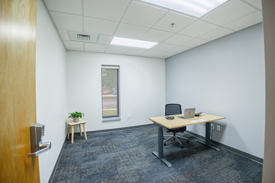 More Photos Of 575 Wharton Dr SW, Atlanta Warehouse For Lease