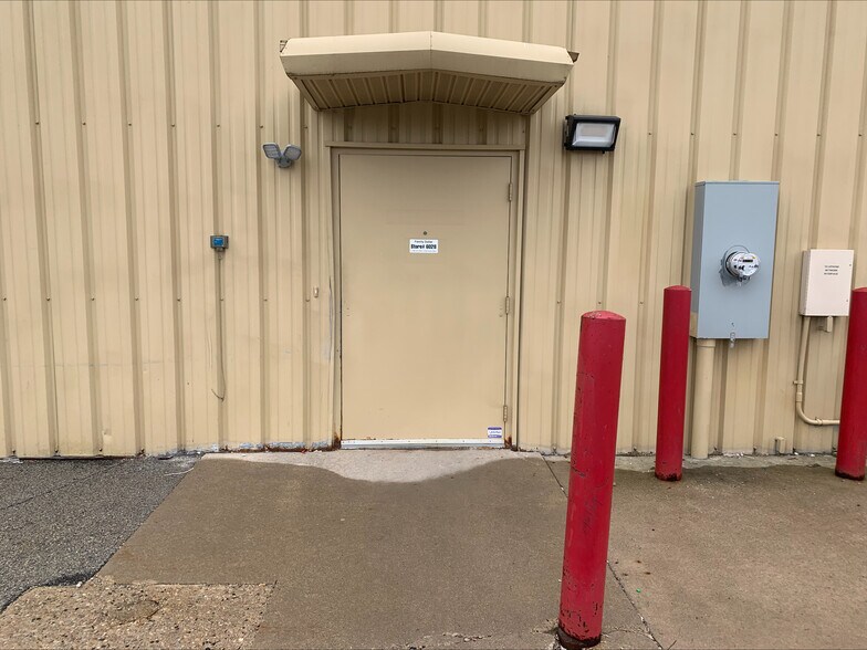 More Photos Of 117 S US Highway 141, Crivitz Freestanding For Lease