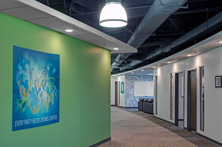 More Photos Of 8830 Stanford Blvd, Columbia Unknown For Lease