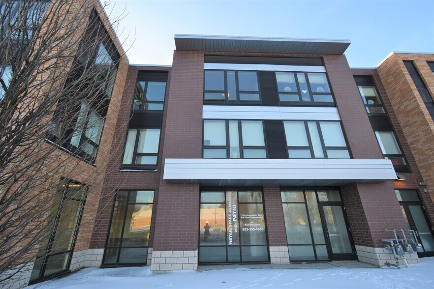 More Photos Of 1420 N Harrison St, Davenport Apartments For Lease