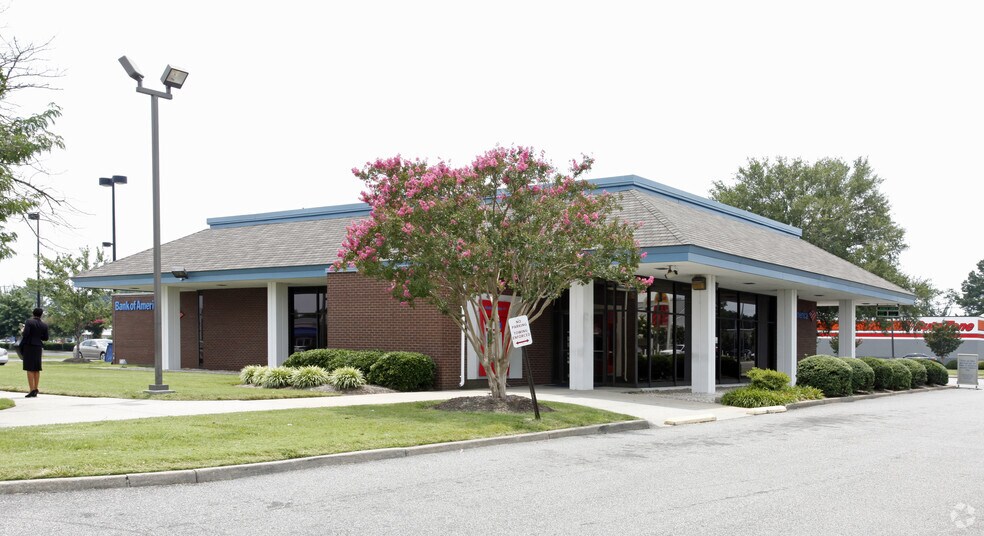 More Photos Of 4040 Victory Blvd, Portsmouth Unknown For Lease