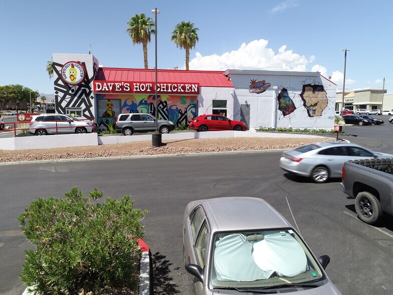 More Photos Of 9002 W Sahara Ave, Las Vegas Unknown For Lease