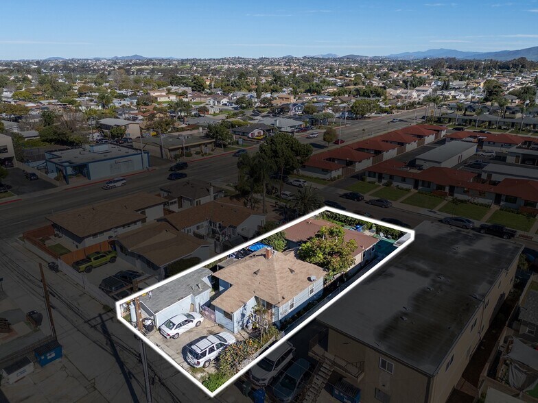More Photos Of 210-12 Del Mar Ave, Chula Vista Apartments For Sale