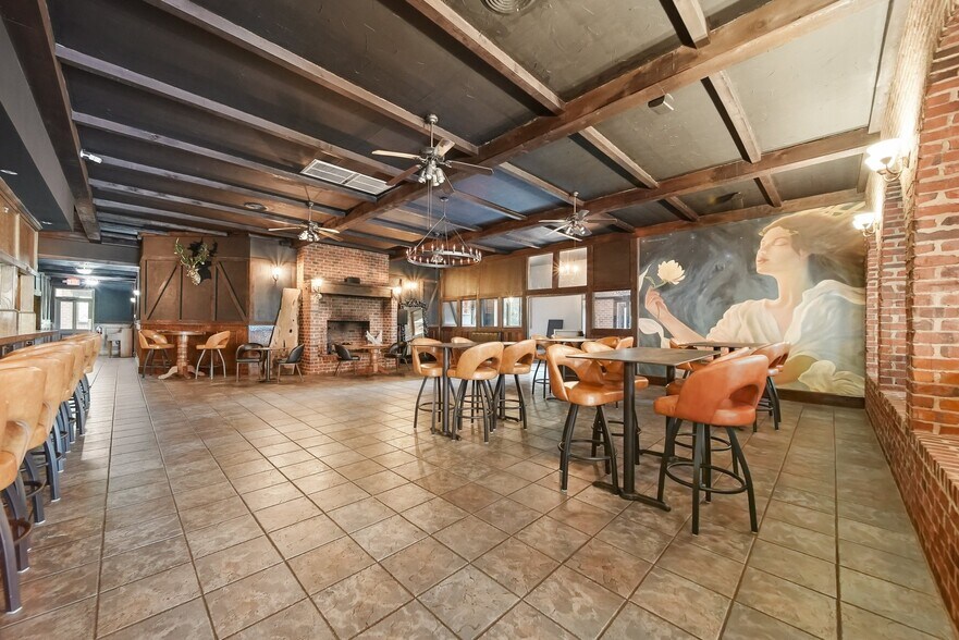 More Photos Of 2289 Saint Paul's Church Rd, Newton Restaurant For Sale