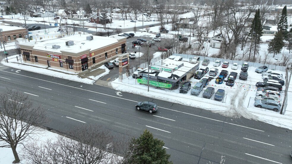 More Photos Of 26639 Michigan Ave, Inkster Auto Dealership For Sale