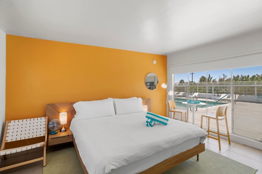 More Photos Of 12689 Eliseo Rd, Desert Hot Springs Hotel For Sale