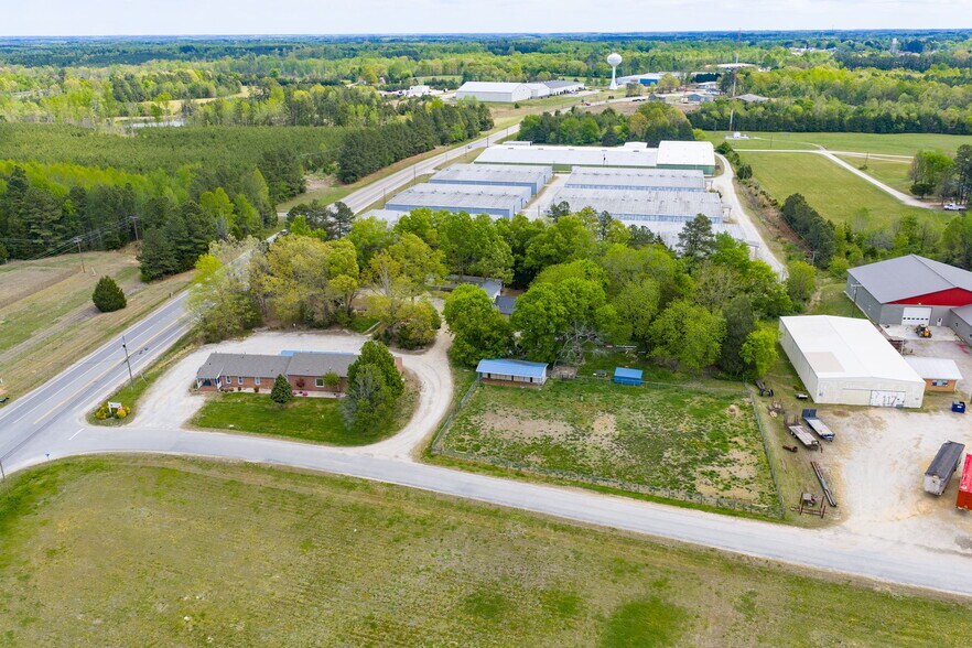 More Photos Of 101 Lea Rd, Kenbridge Rehabilitation Center For Sale