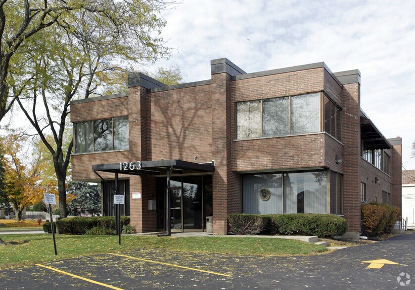Primary Photo Of 1263 S Highland Ave, Lombard Medical For Lease