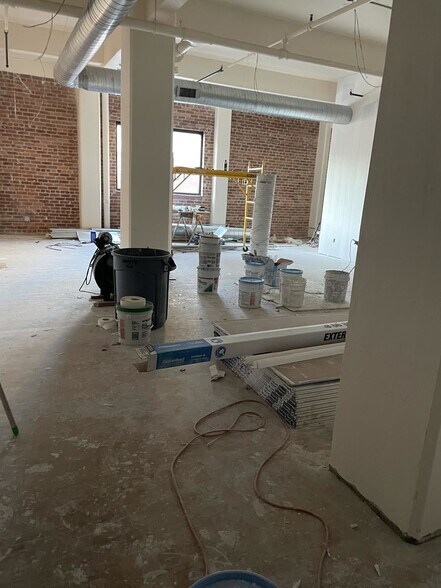 More Photos Of 817 Main St, Cincinnati Coworking Space