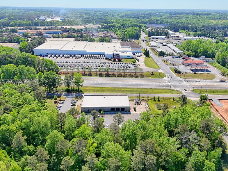 More Photos Of 241 Collins Industrial Blvd, Athens Light Distribution For Sale