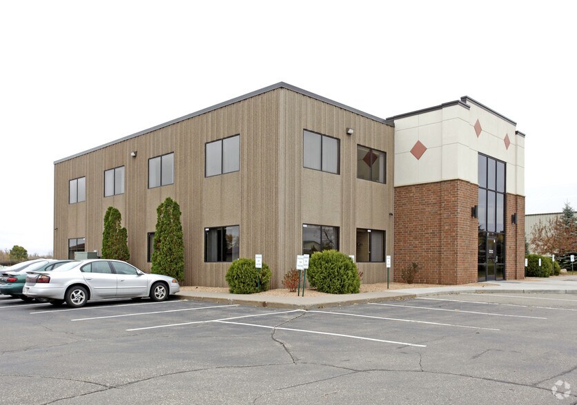 More Photos Of 644 Brakke Dr, Hudson Office For Sale