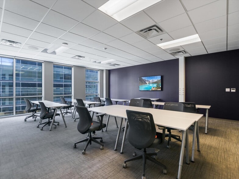 More Photos Of 1705 Guadalupe St, Austin Office For Sale