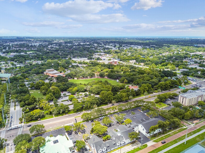 More Photos Of 300 E Bay Dr, Largo Office For Lease
