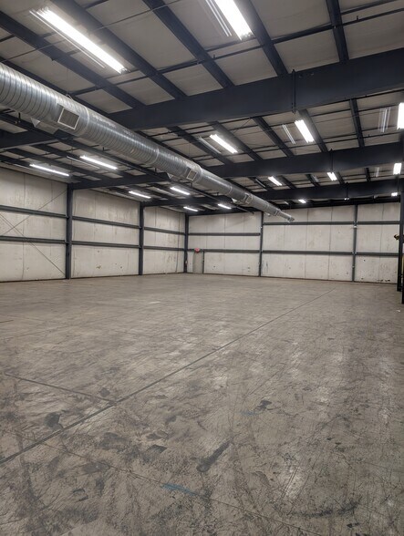 More Photos Of 5879 Jaysville Saint Johns Rd, Greenville Light Manufacturing For Lease