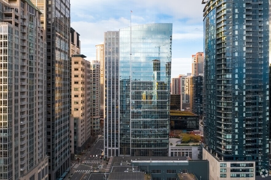 More Photos Of 2001 8th Ave, Seattle Office For Lease