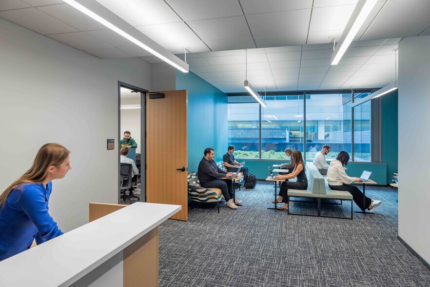 More Photos Of 3401 Fairfax Dr, Arlington Office For Lease