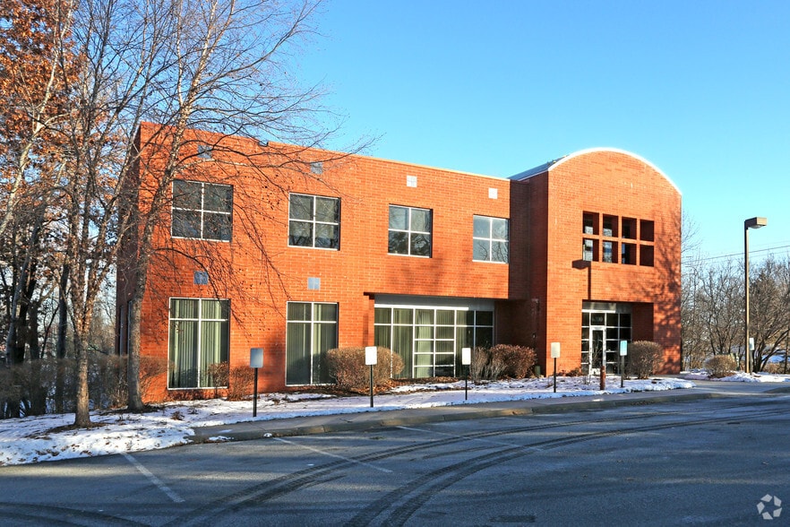 More Photos Of 6200 Baker Rd, Eden Prairie Office For Lease
