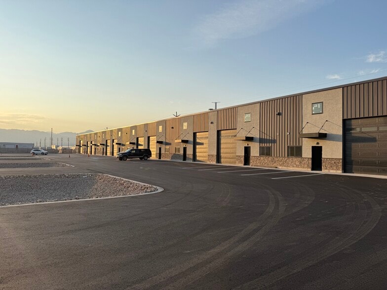 Primary Photo Of 3015 W Directors Row, Salt Lake City Light Distribution For Lease