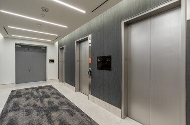 More Photos Of 550 S Hope St, Los Angeles Office For Lease