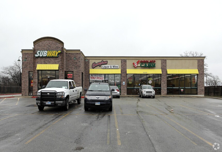 More Photos Of 314 S Ww White Rd, San Antonio Freestanding For Lease