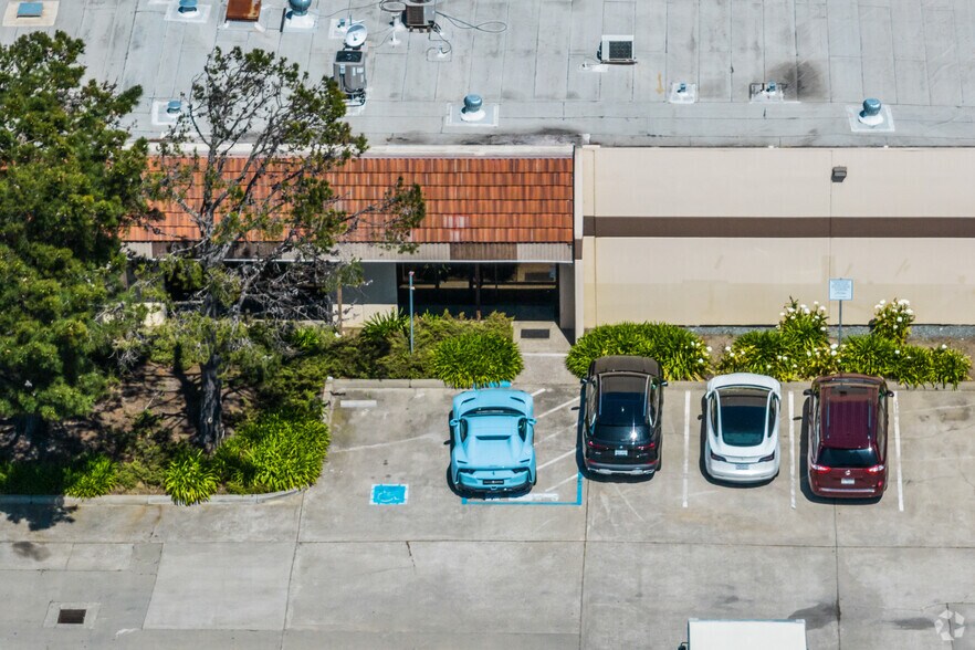 More Photos Of 380 Swift Ave, South San Francisco Warehouse For Lease