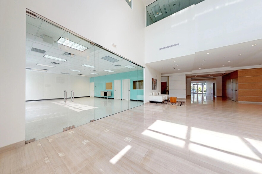 More Photos Of 2010 NW 150th Ave, Pembroke Pines Office For Lease