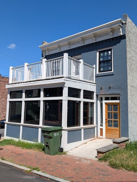 More Photos Of 2400 Venable St, Richmond Storefront Retail Residential For Lease