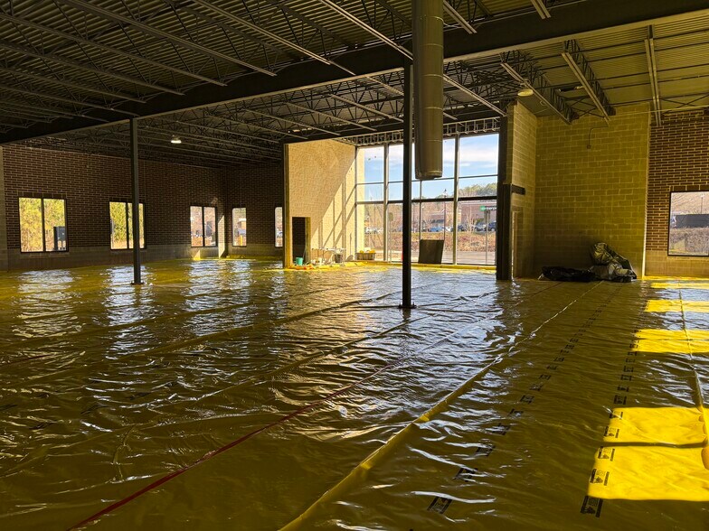 More Photos Of 640 Claremore Professional Way, Woodstock Medical For Lease