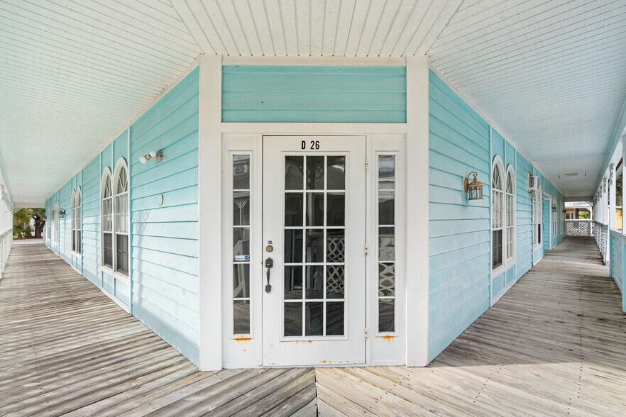 More Photos Of , Fort Myers Office For Sale