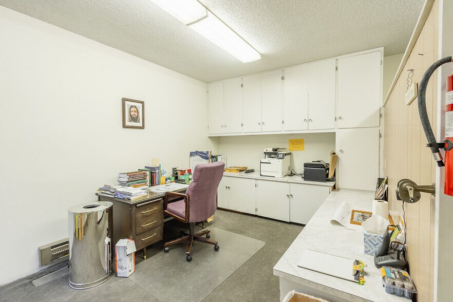 More Photos Of 408 N Garden St, Boise Religious Facility For Sale