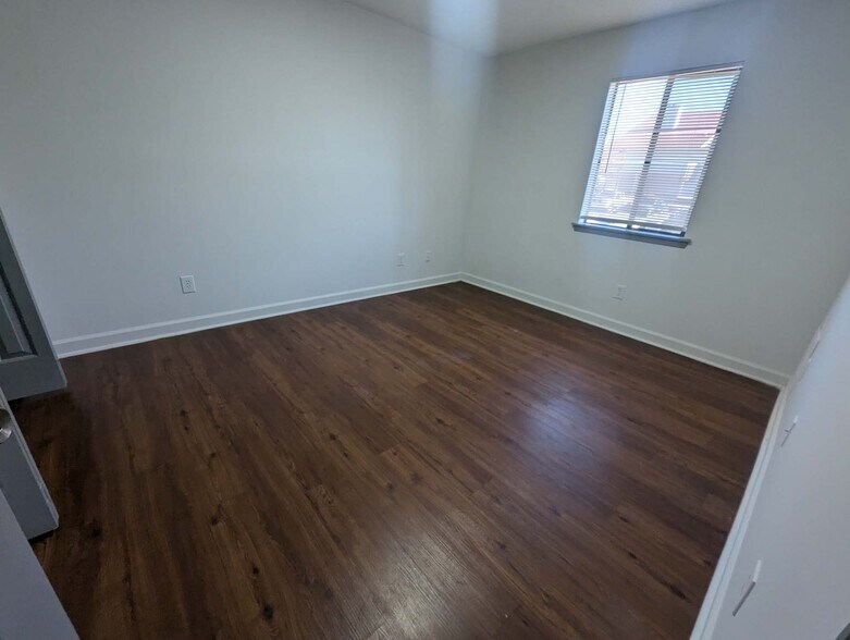 More Photos Of 2210 W Jody Rd, Florence Apartments For Sale