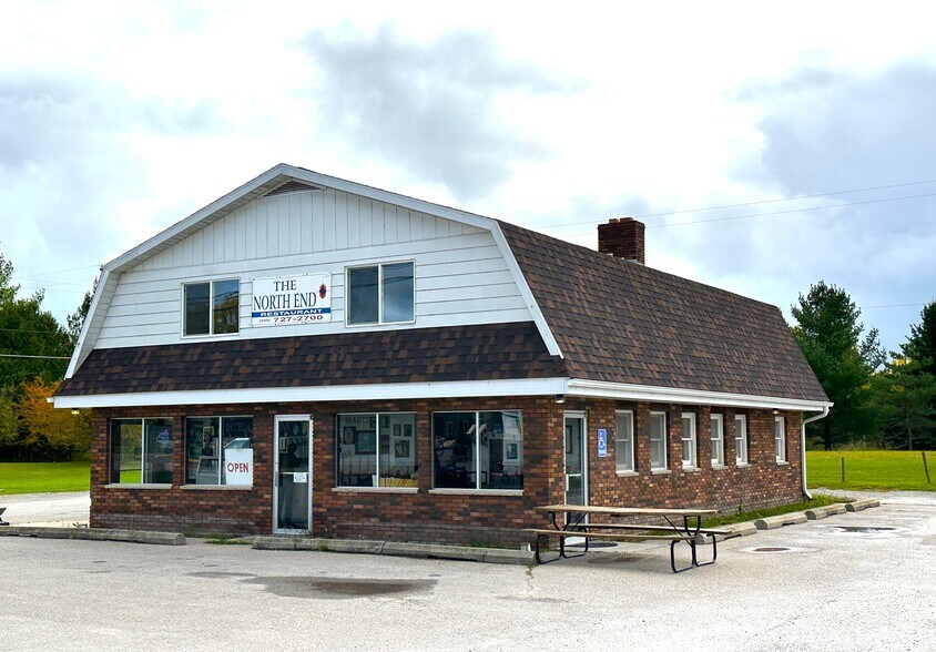 More Photos Of 1511 Hubert Rd, Hubbard Lake Flex For Sale