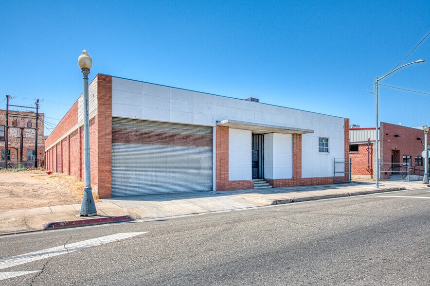 Primary Photo Of 135 Van Ness Ave, Fresno Warehouse For Lease