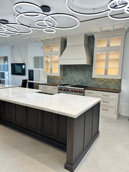 More Photos Of 8475 Lake Worth Rd, Lake Worth Medical For Sale