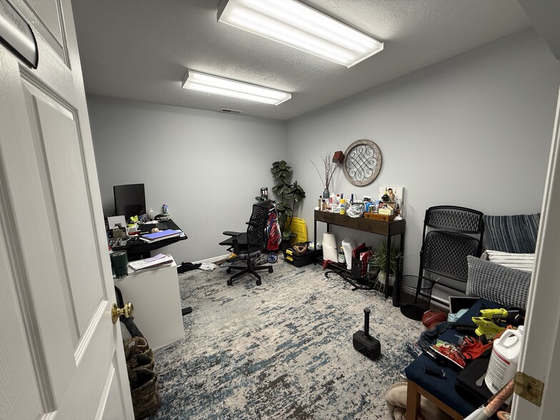 More Photos Of 560 S State, Orem Office For Sale