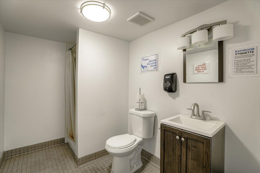 More Photos Of 1165-1169 N 5th St, San Jose Service For Sale