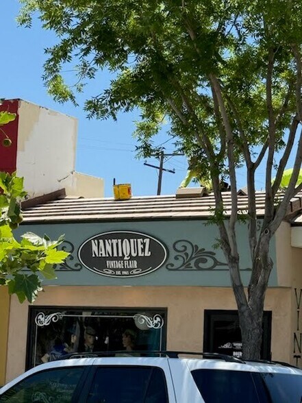 More Photos Of 660-668 Lancaster Blvd, Lancaster Storefront Retail Office For Sale