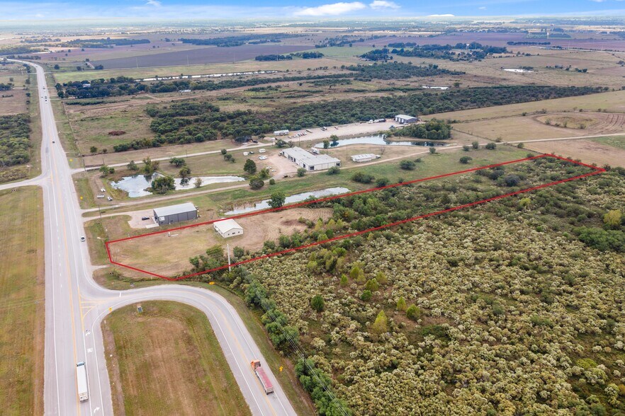 More Photos Of 1585 Patton Rd, Rosenberg Service For Sale