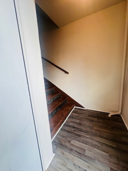 More Photos Of 62 Public Sq, Salem Storefront Retail Office For Sale