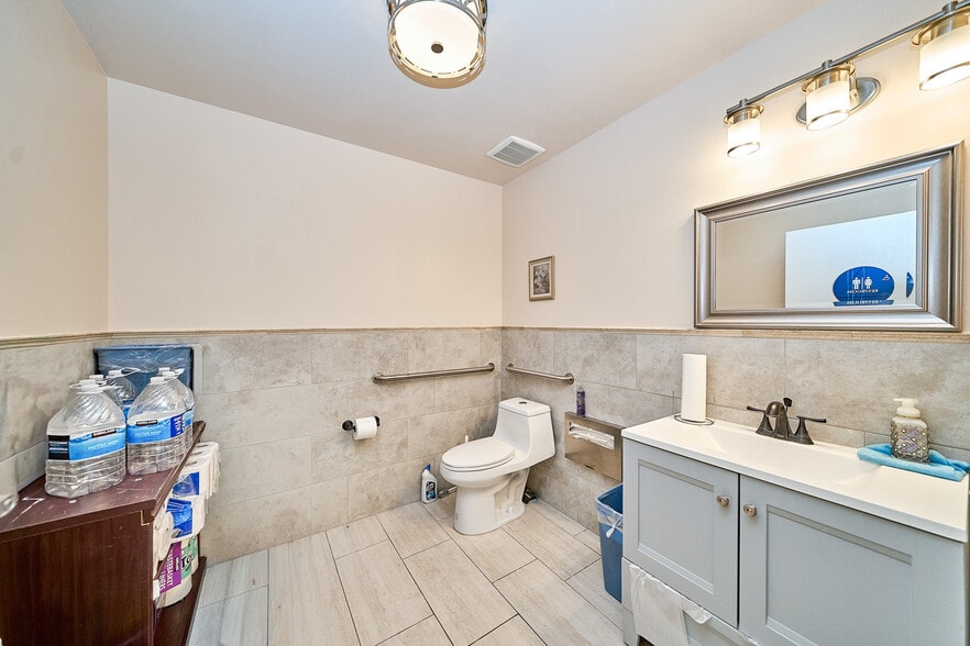 More Photos Of 308 S 1st Ave, Arcadia Apartments For Sale