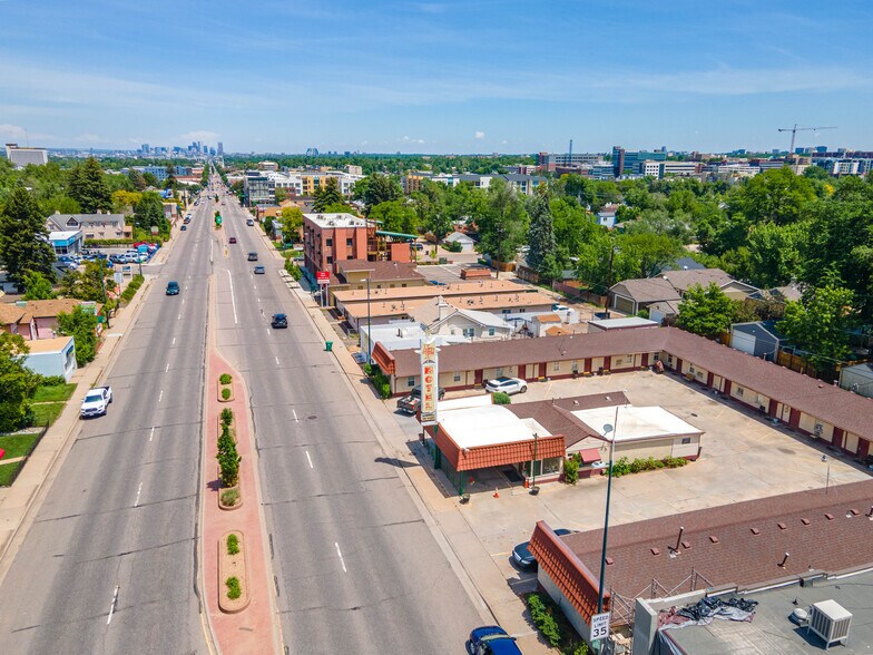 More Photos Of 3850 S Broadway, Englewood Hotel For Sale