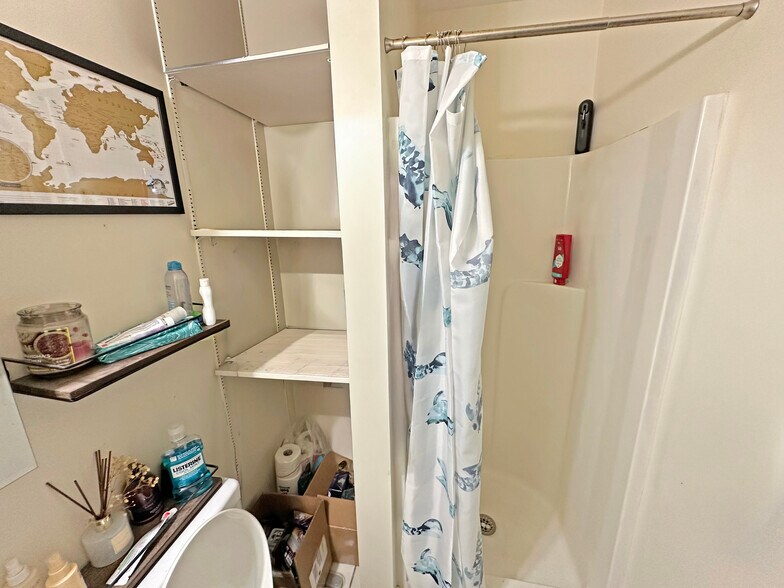 More Photos Of 428-432 E 3rd St, South Boston Apartments For Sale