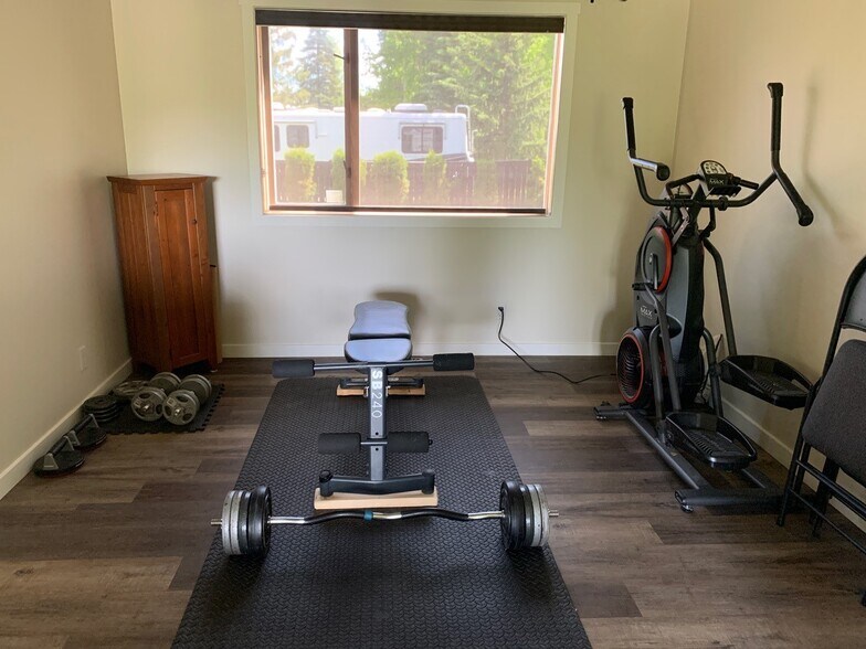 More Photos Of 9180 Cariboo Hwy, Prince George Trailer Camper Park For Sale