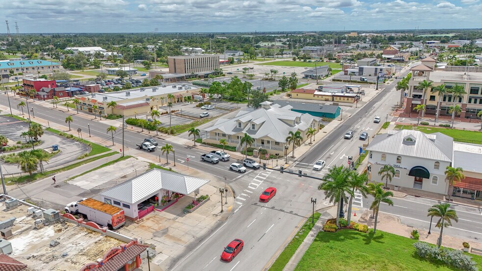 More Photos Of 108 E Marion Ave, Punta Gorda General Retail For Sale