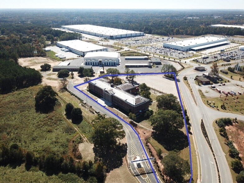 More Photos Of 2235 Anvil Block Rd, Forest Park Office For Sale