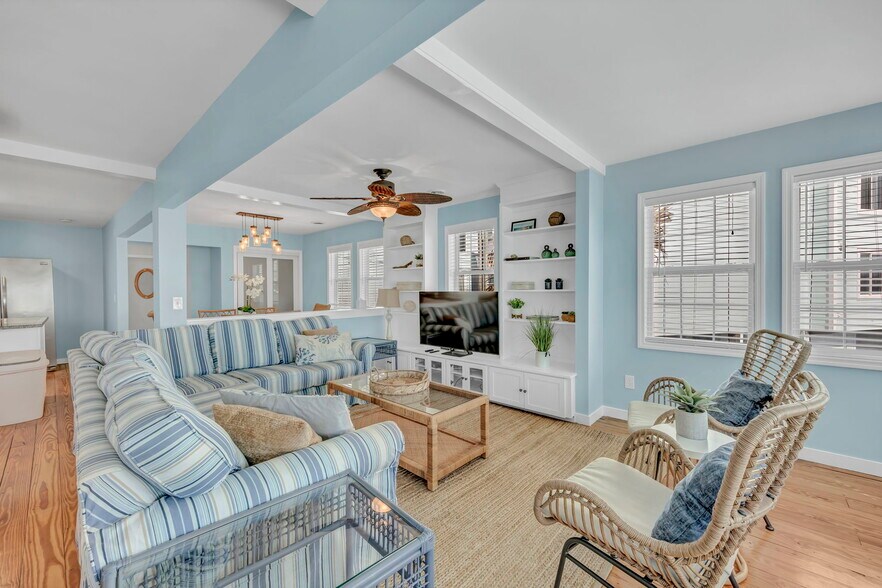 More Photos Of 1715 Carolina Beach Ave N, Carolina Beach Apartments For Sale