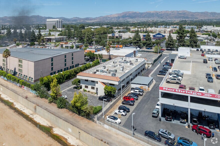 More Photos Of 9010 Corbin Ave, Northridge Office For Lease