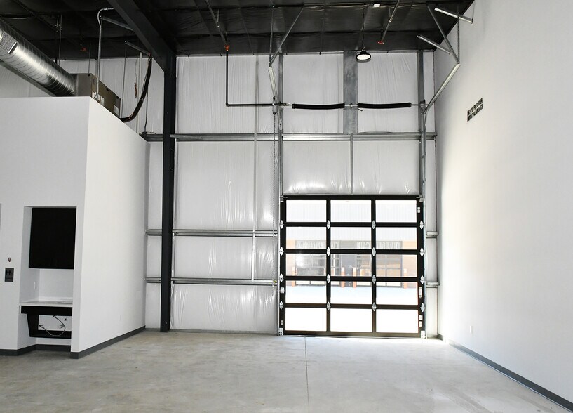 More Photos Of 33109 Forest West St, Magnolia Unknown For Lease